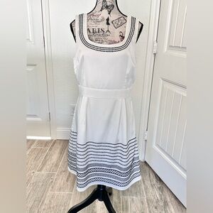 Sunny Girl White and Black Midi Dress